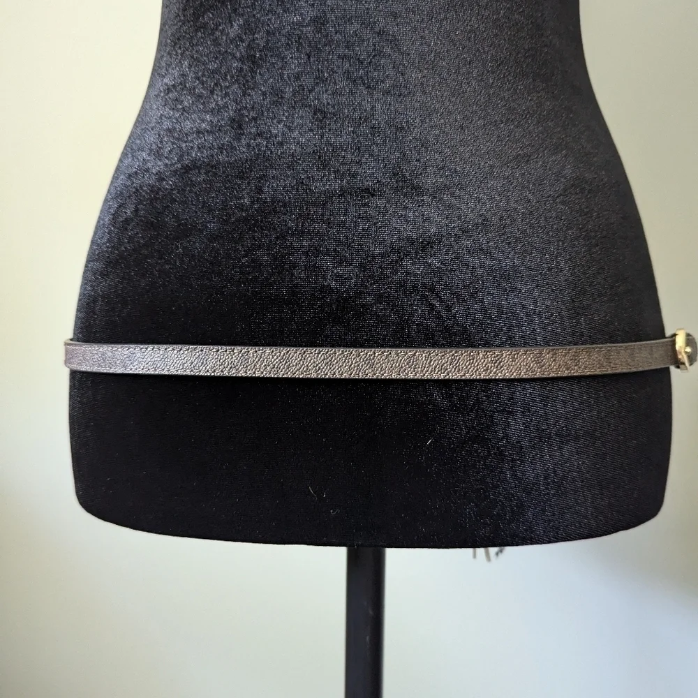 Michael Kors Signature Logo Leather Belt Bag Fanny Pack Black Zip Top Size M - Picture 4 of 6